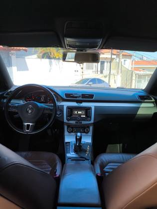 VOLKSWAGEN PASSAT VARIANT 2.0 TSI 16V 211CV GASOLINA 4P AUTOMÁTICO